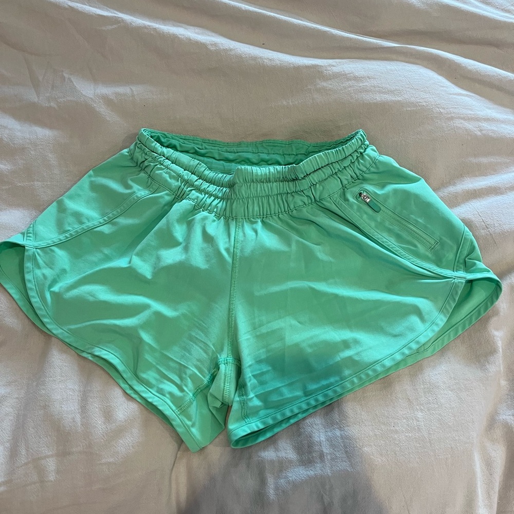 Lululemon running shorts size 6
